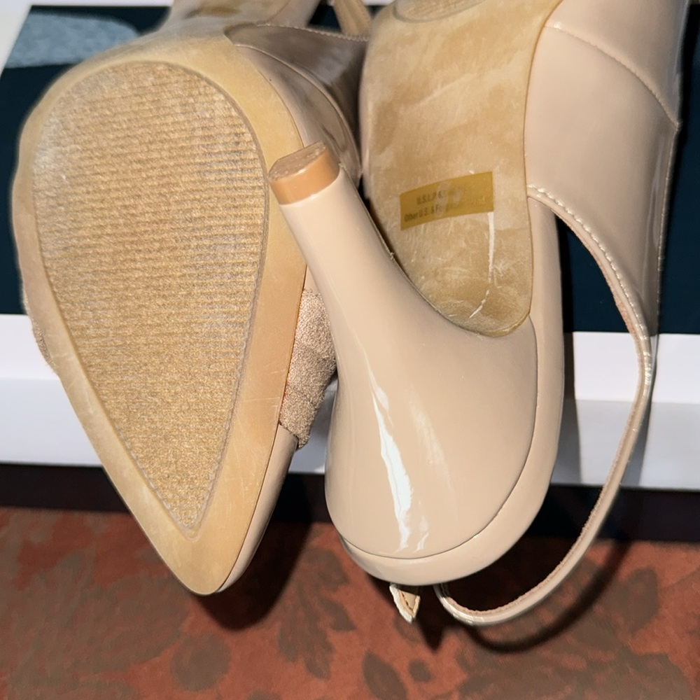 Karen Scott Women's Beige Pumps Size 7 - Picture 10 of 12